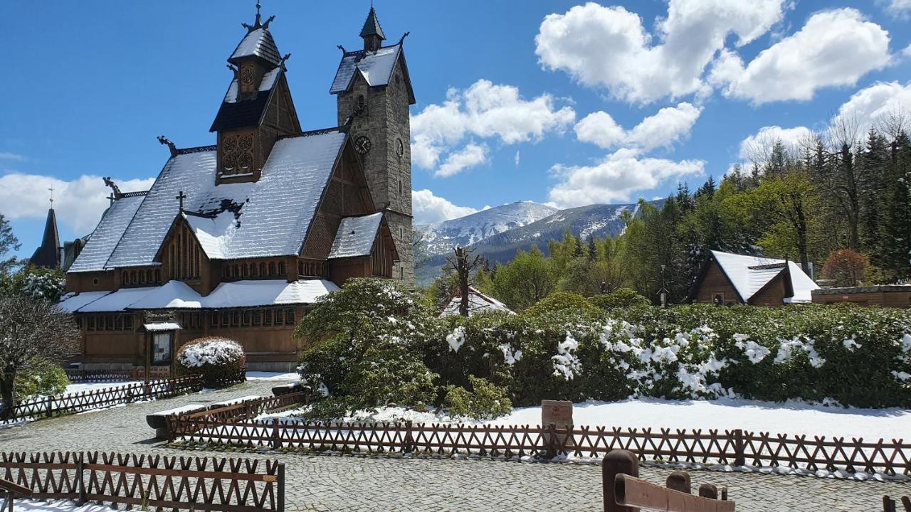 Pokoje Goscinne Przy Kosciele Wang. Karpacz Exterior foto